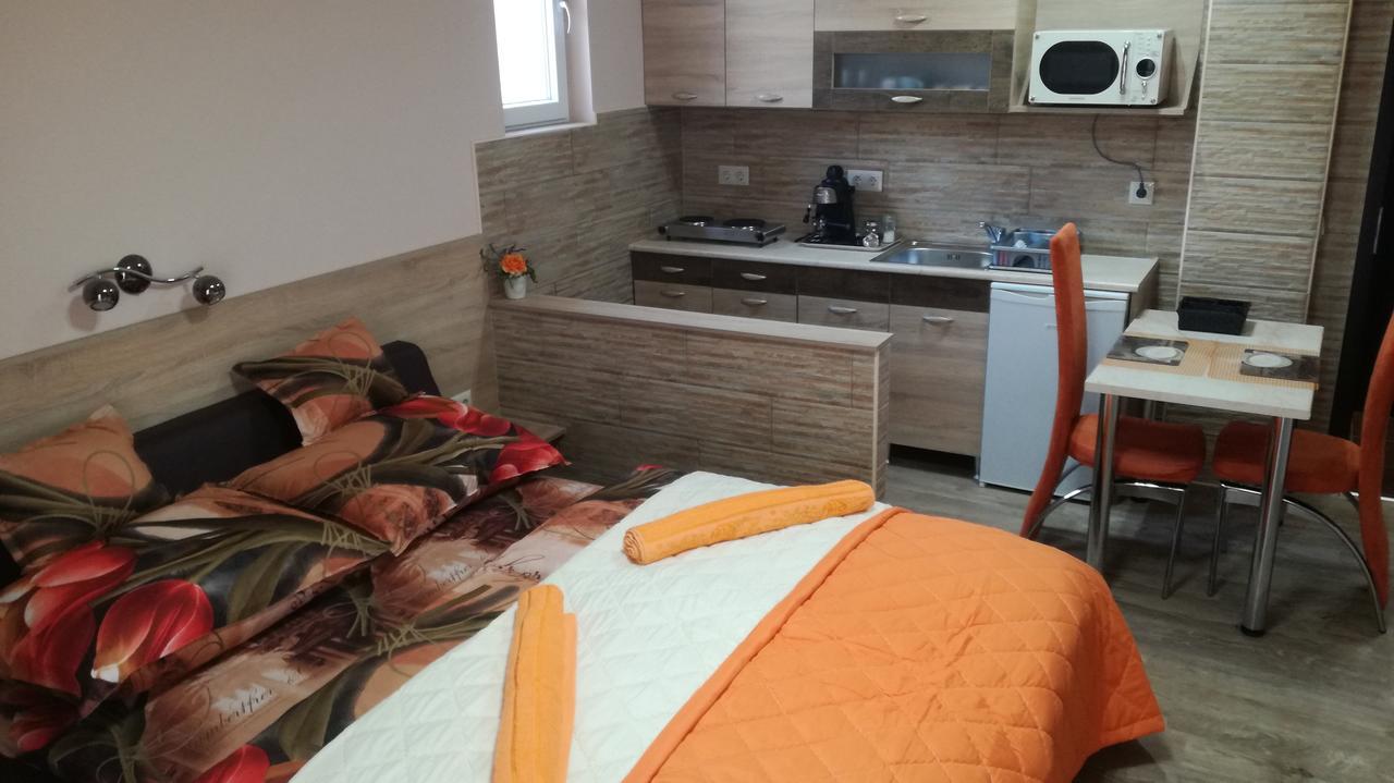 Keri Vendeghaz * Mosonmagyarovar